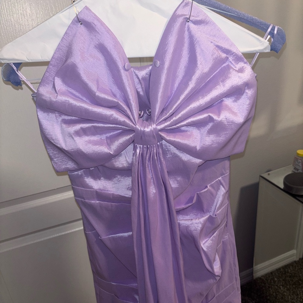 Elegant Lavender Bow Prom Dress